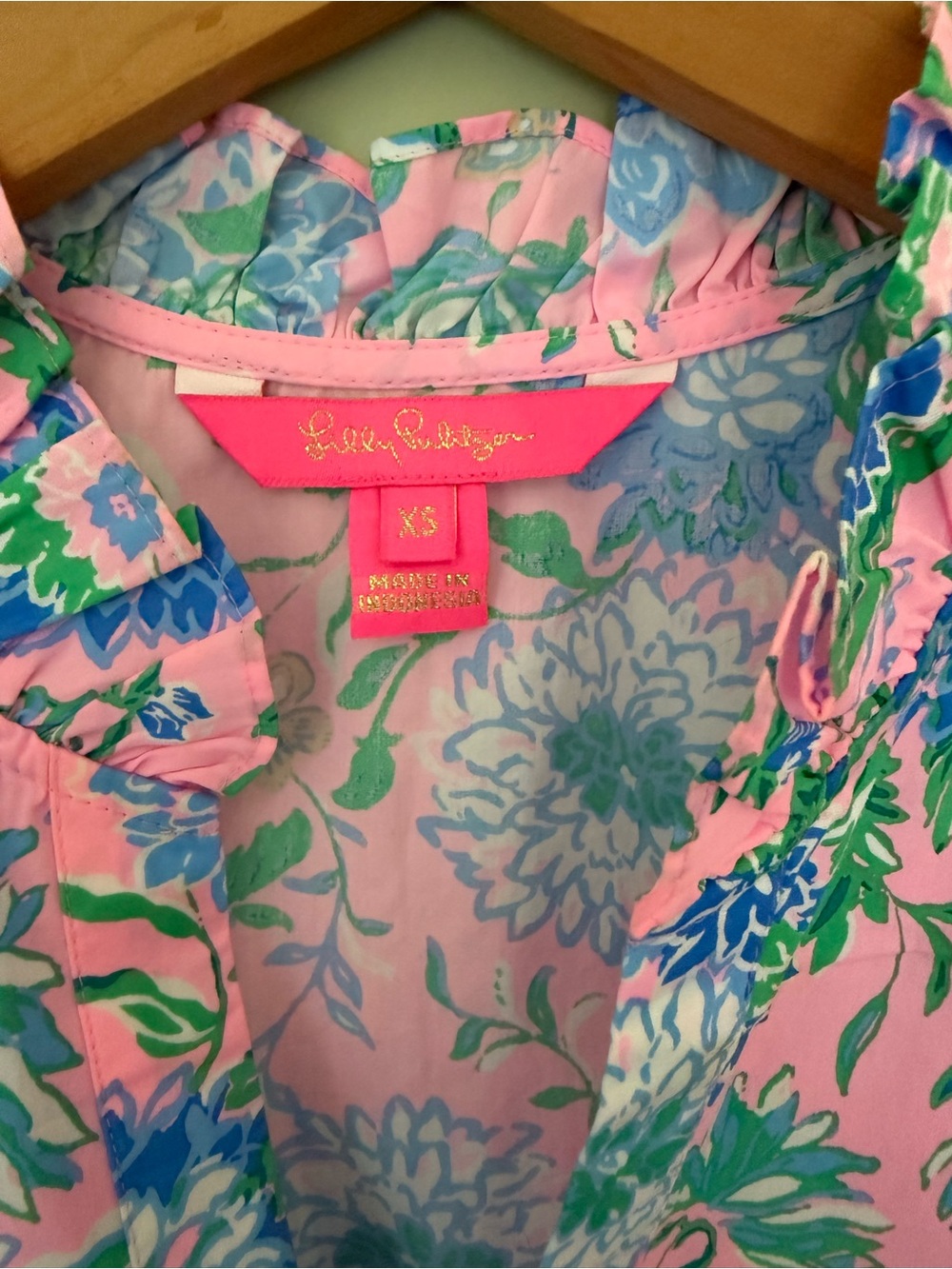 Lilly Pulitzer Ruffle Blouse - Picture 7 of 7